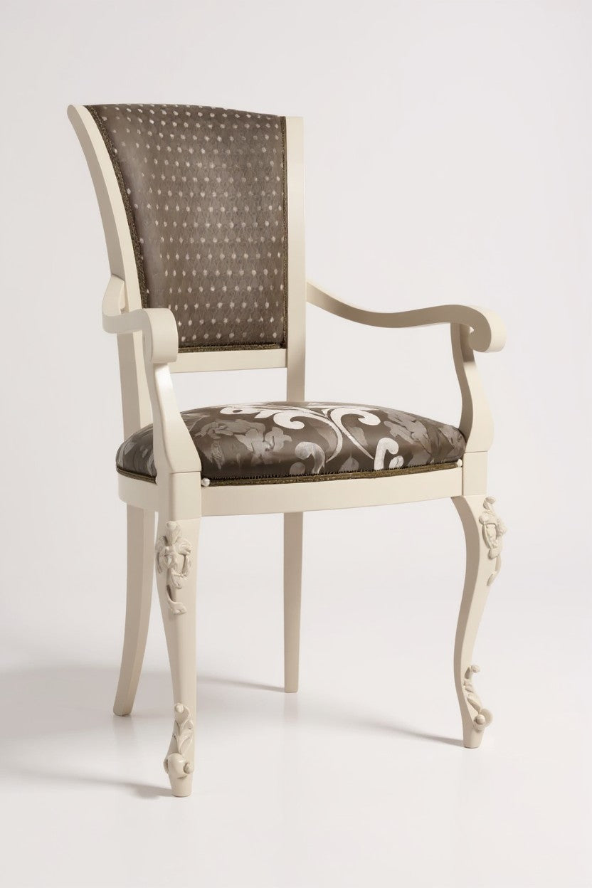 Capotavola intagliato in legno imbottito laccato bianco - Mobili 2G