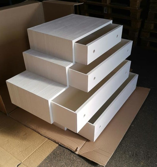 Cassettiera 4 cassetti in abete bianco spazzolato 110x45x95 (877) - Mobili 2G