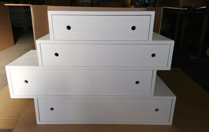 Cassettiera 4 cassetti in abete bianco spazzolato 110x45x95 (877) - Mobili 2G