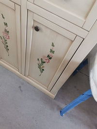 Credenza 3 porte 3 cassetti shabby avorio anticato decori 100x39x85 - Mobili 2G