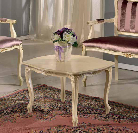 Divanetto imbottito in legno avorio con fregi oro