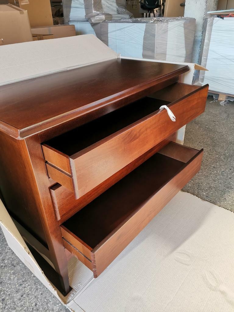 Gruppo 1 cassettiera 2 comodini arte povera tinta noce - Mobili 2G