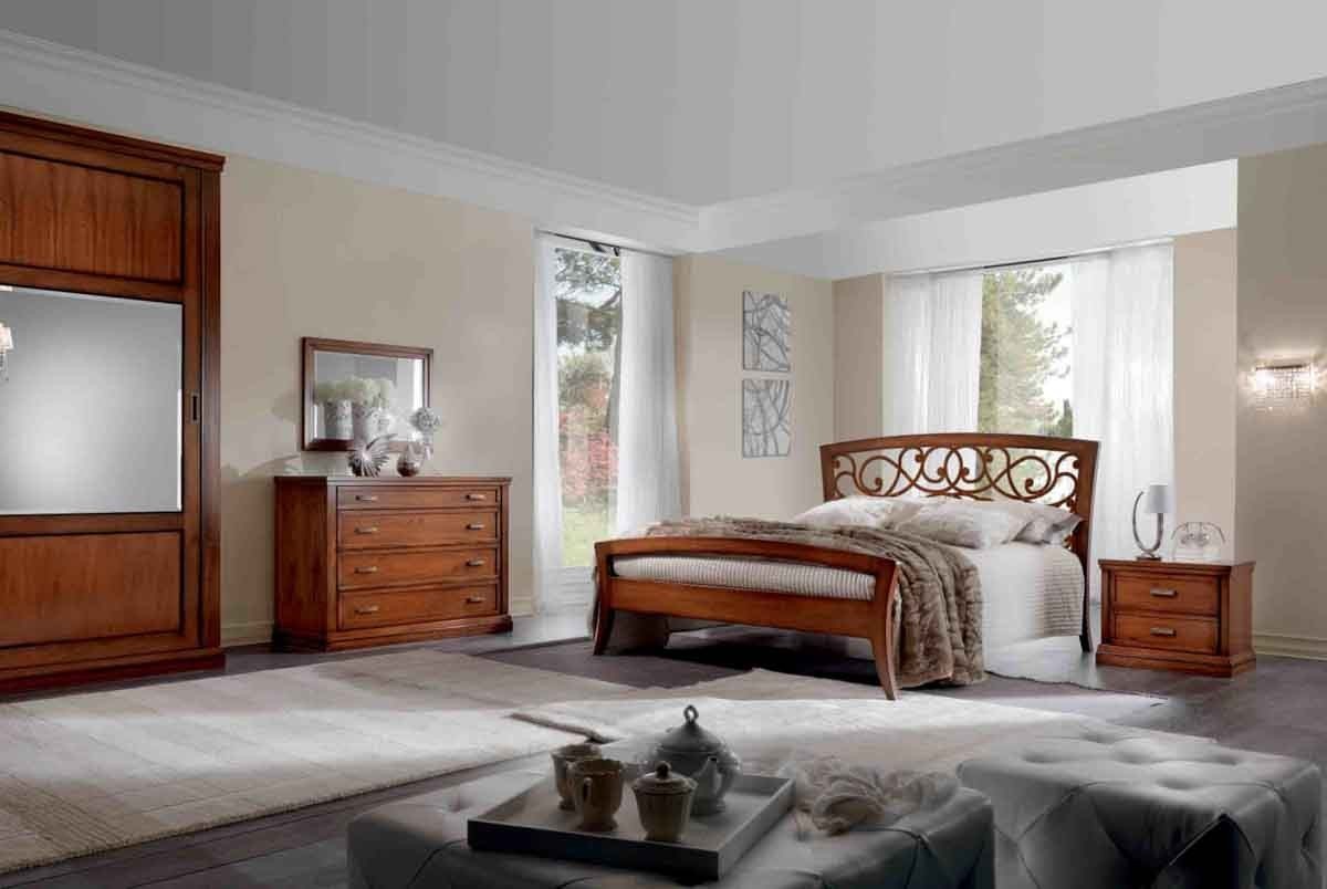 Gruppo 1 cassettiera 2 comodini classici legno tinta noce