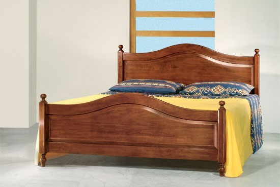 Letto matrimoniale classico in legno tinta noce 175 h 112 p 212