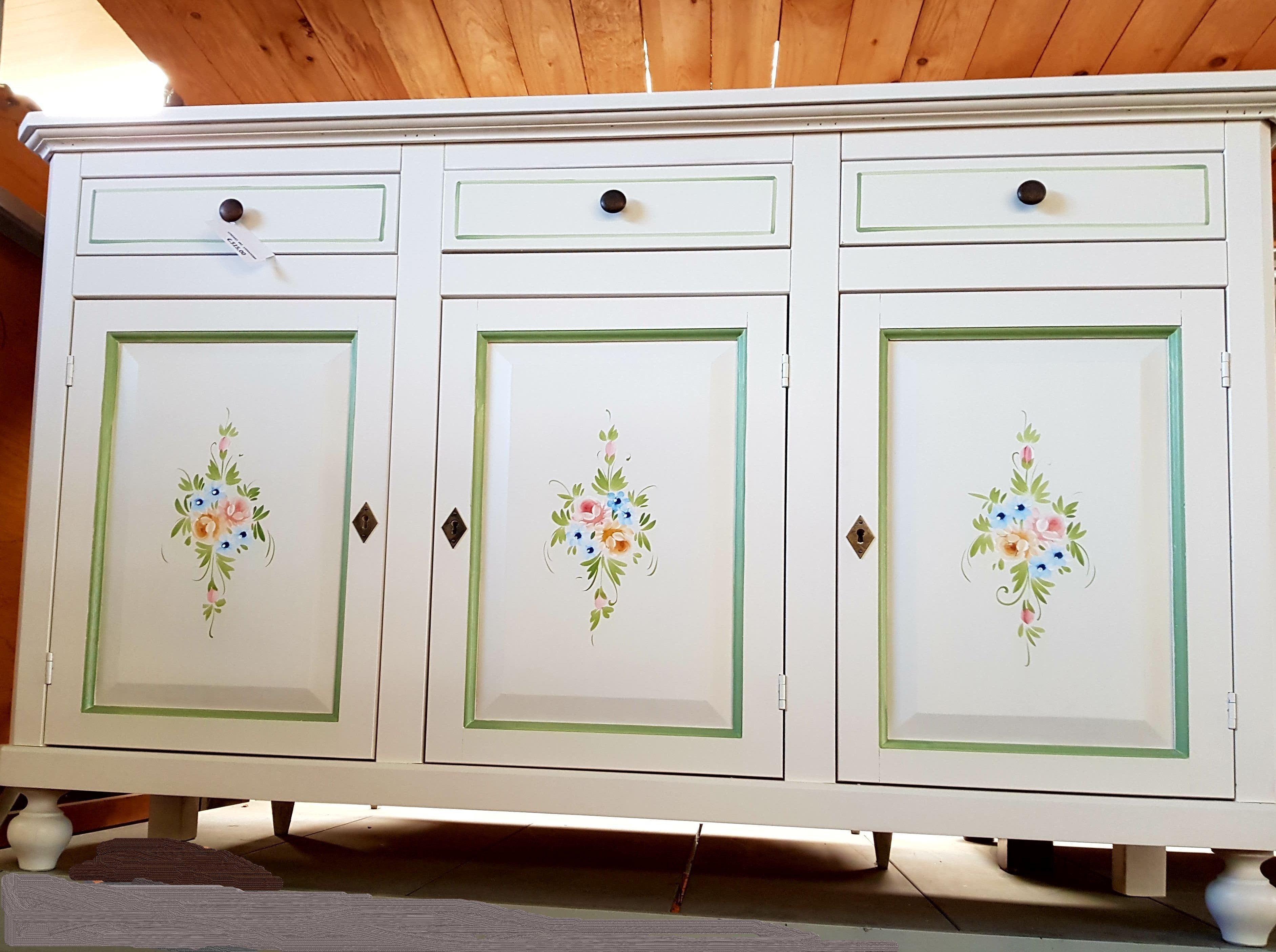 Madia credenza 3 ante napoletana bianco con decori e profili verdi l.150 p.43 h.98 (493) - Mobili 2G