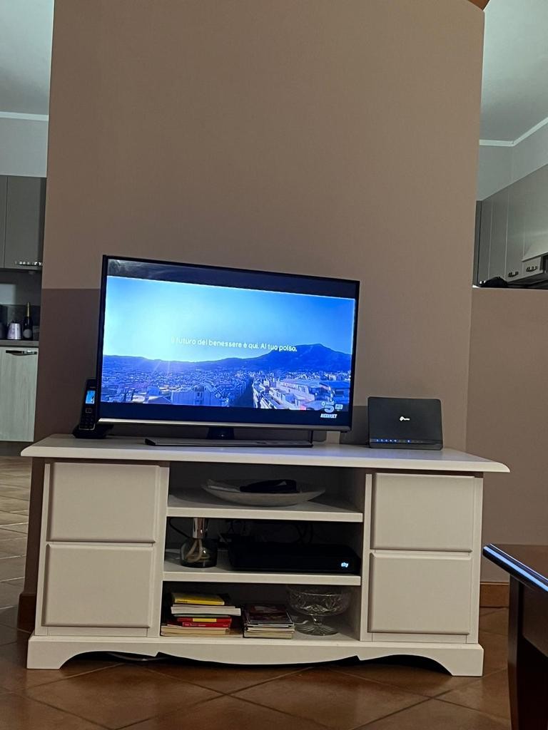 Porta tv 4 cassetti in legno shabby bianco 117x49x53 (1536) - Mobili 2G