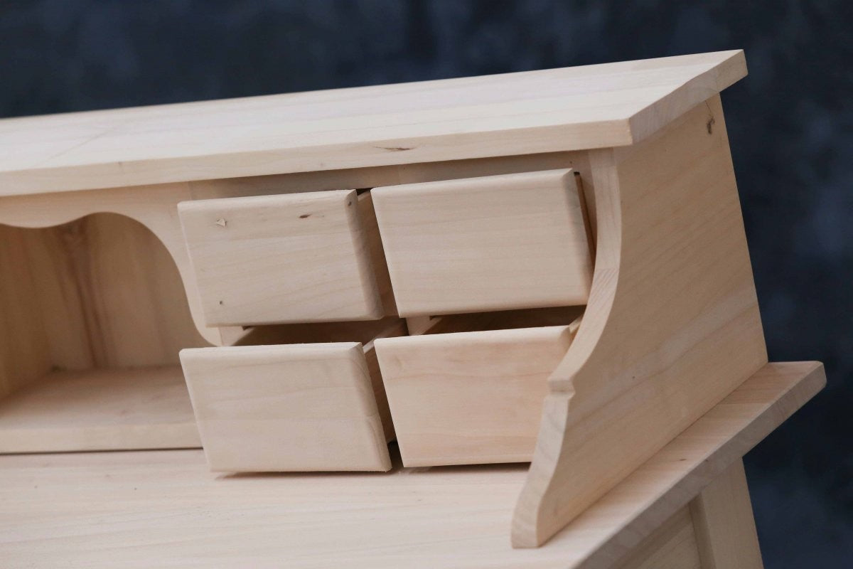 Scrivania 10 cassetti in legno arte povera tinta noce 105x55x104