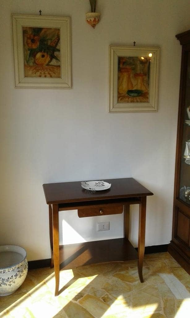 Scrivania 1 casssetto noce arte povera cm 85x49x79h (533) - Mobili 2G