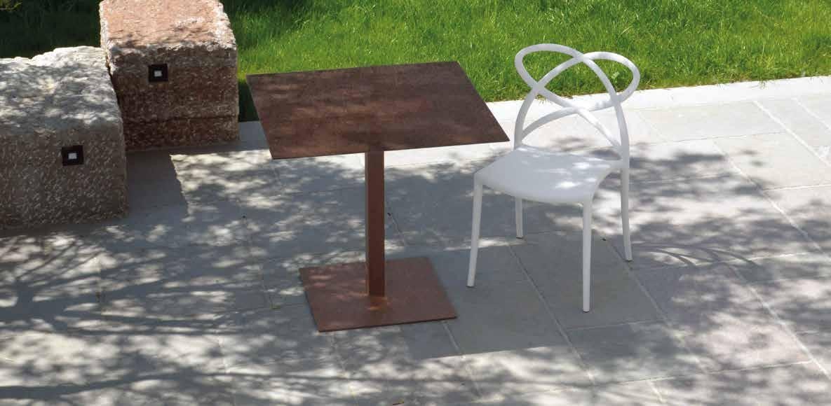 Set 04 sedie bianche in polipropilene misura l.55xp.50 h.82 - Mobili 2G