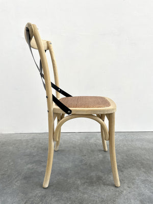 Set 2 sedie cross invecchiate naturale con schienale in ferro e seduta in rattan - Mobili 2G