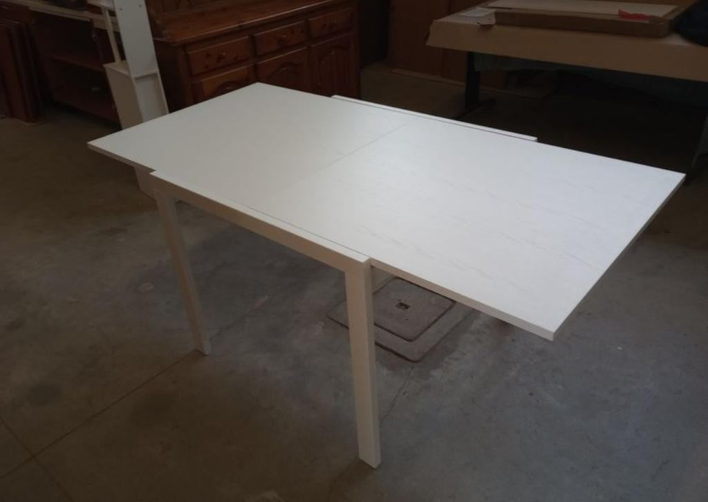 Tavolo allungabile colore bianco frassinato cm 120x90x76h chiuso