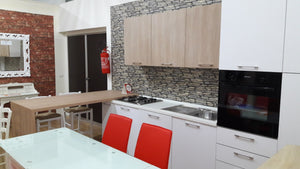 Tavolo da pranzo piano in vetro allungabile 110x70 h 76