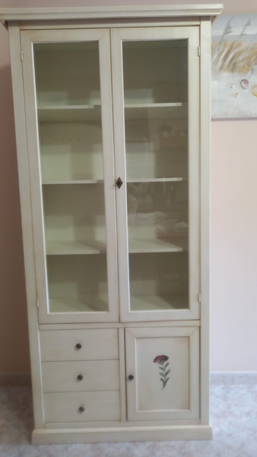 Vetrina 3 ante 3 cassetti legno shabby avorio anticato decorata 90x41x186 - Mobili 2G