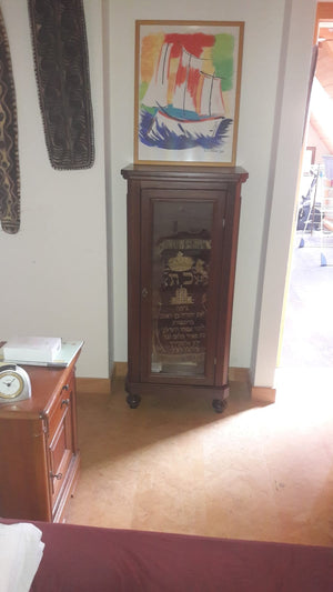 Vetrinetta in legno verniciato color noce l.60 p.40 h.130 (515) - Mobili 2G