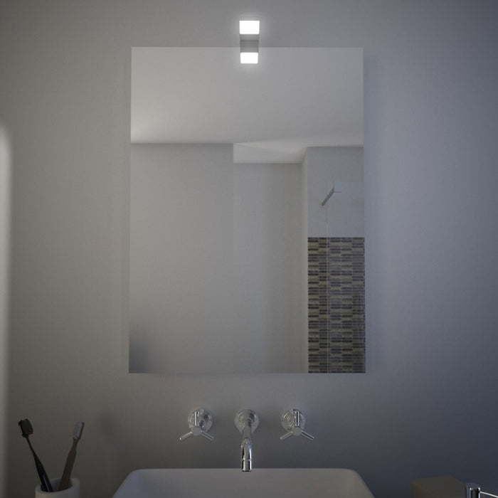 Specchio bagno con lampada led verticale o orizzontale panay, misura 70x50