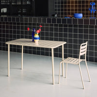 Tavolo da giardino in metallo a 4 posti, beige