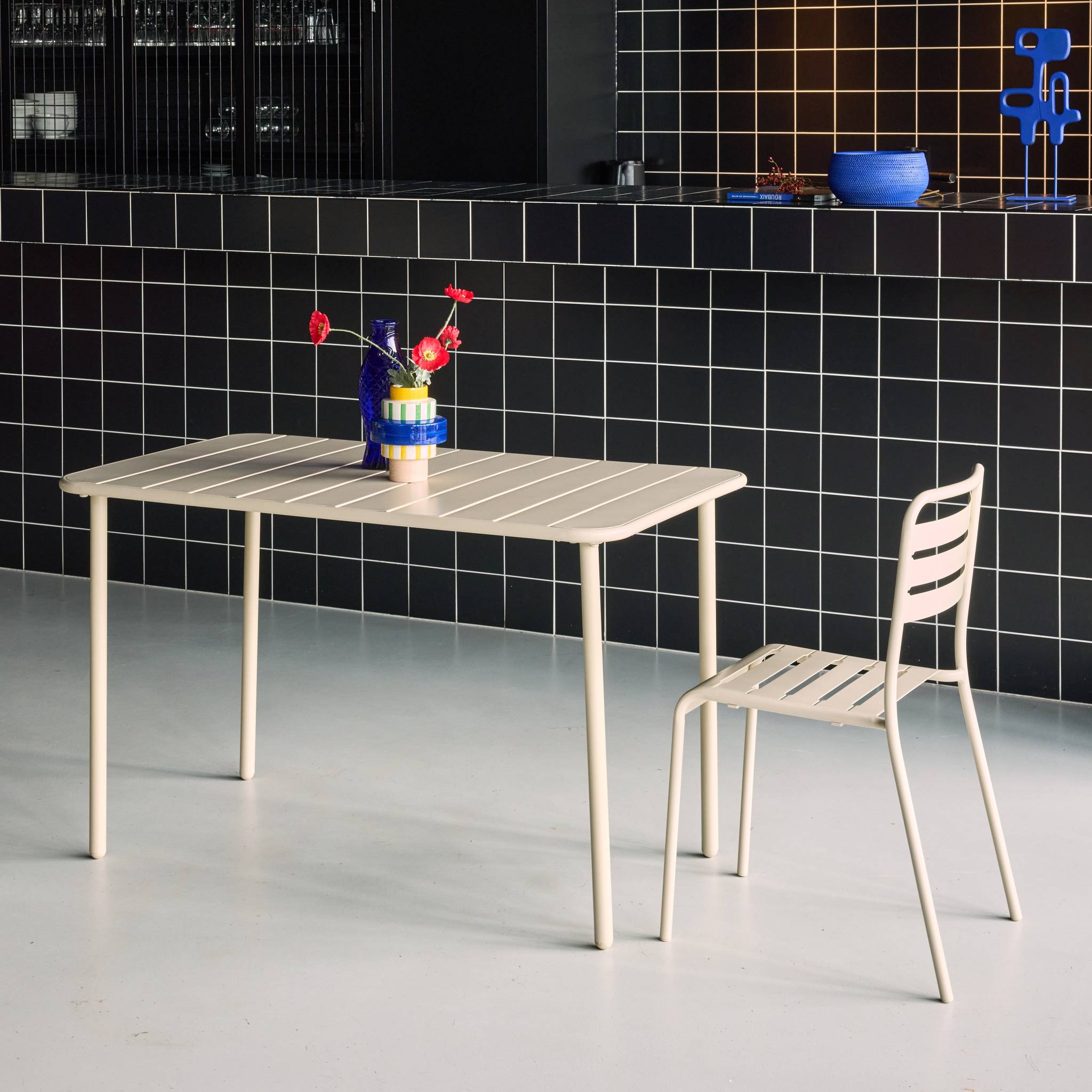 Tavolo da giardino in metallo a 4 posti, beige