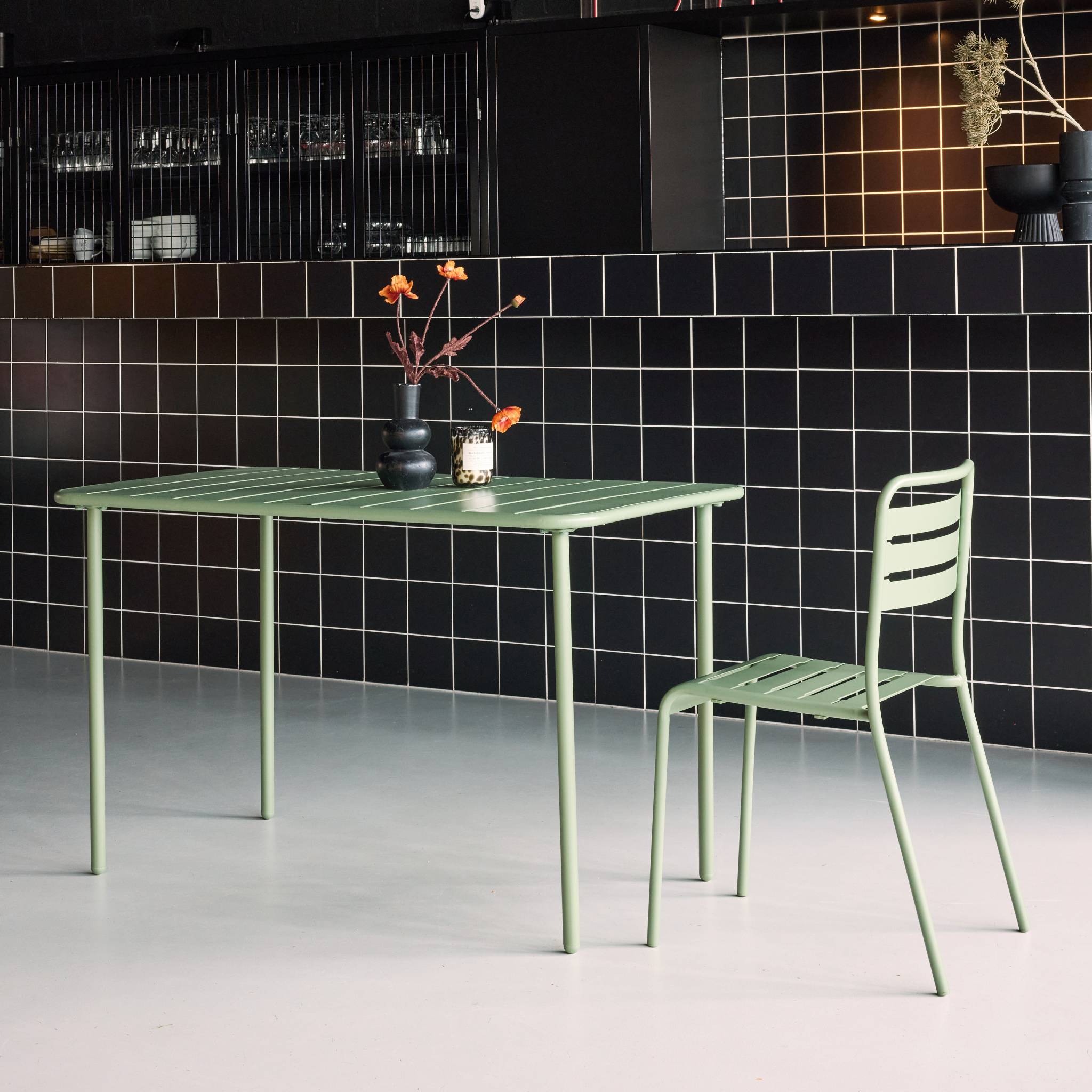 Tavolo da giardino in metallo a 4 posti, verde