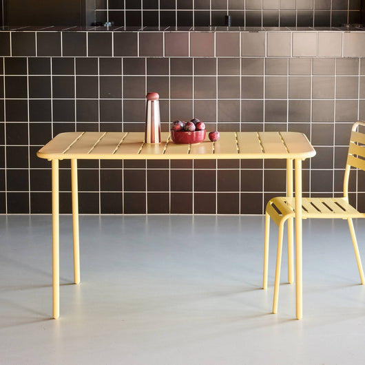 Tavolo da giardino in metallo a 4 posti, giallo