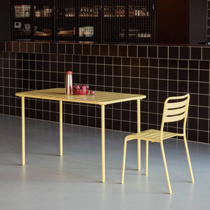 Tavolo da giardino in metallo a 4 posti, giallo