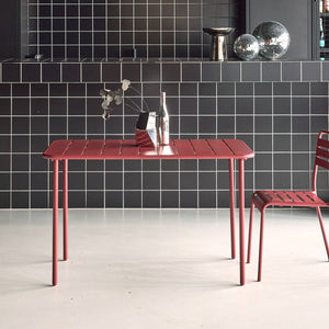 Tavolo da giardino in metallo a 4 posti, terra di siena