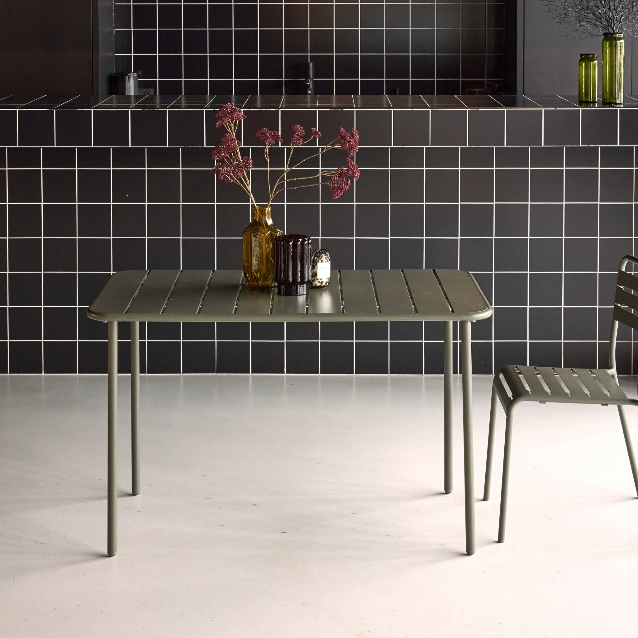 Tavolo da giardino in metallo a 4 posti, verde kaki