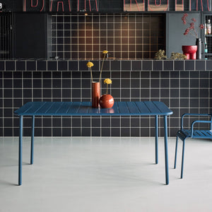 Tavolo da giardino in metallo, 6-8 posti a sedere, blu navy