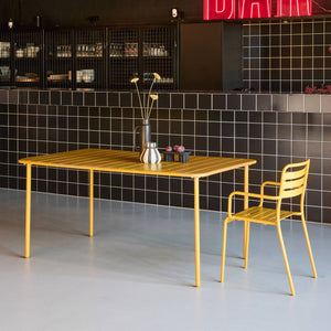 Tavolo da giardino in metallo, 6-8 posti a sedere, ocra