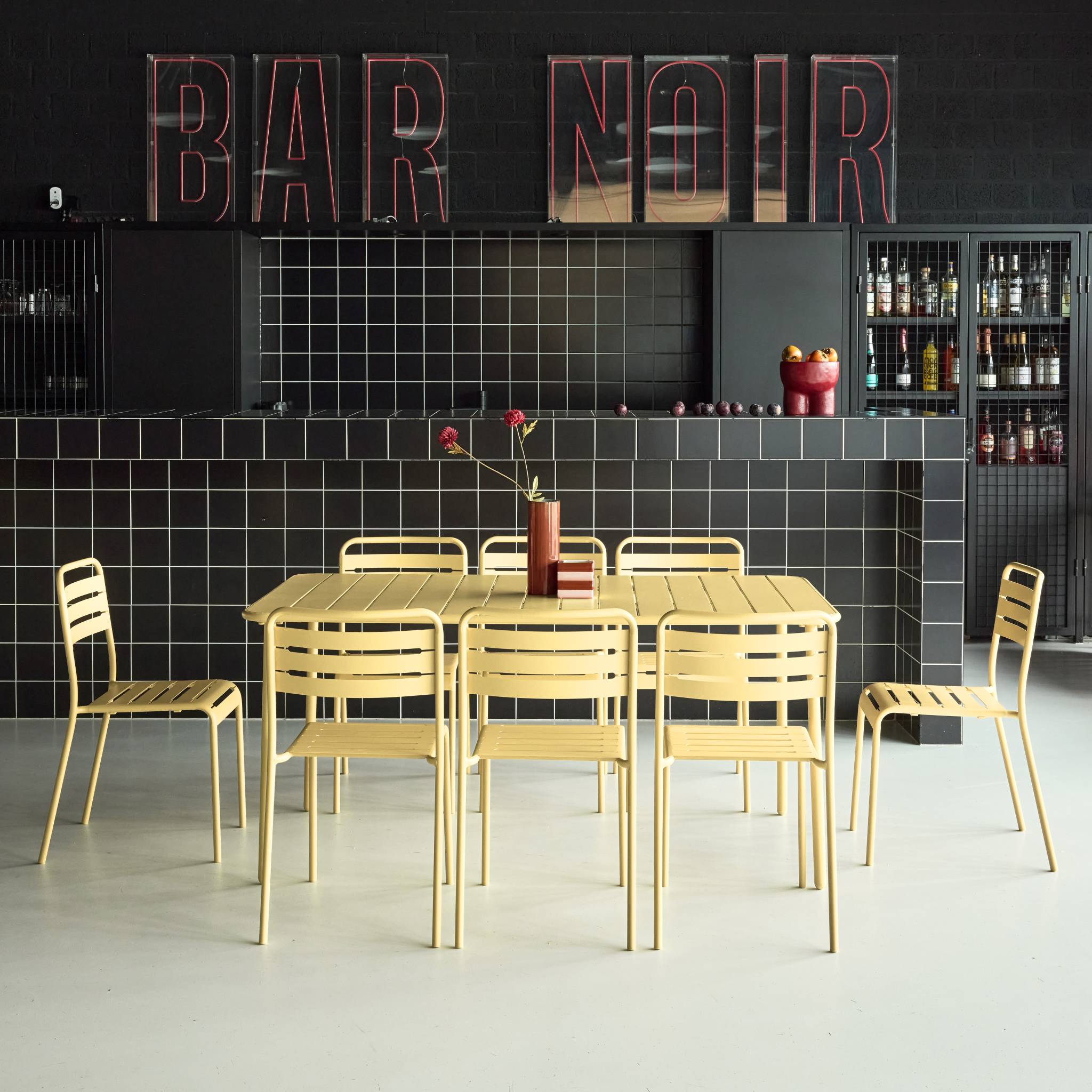 Set tavolo da giardino bistrot in metallo con 8 sedie, giallo