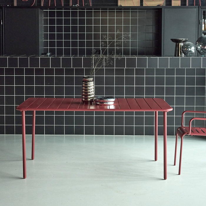 Tavolo da giardino in metallo, 6-8 posti a sedere, terra di siena