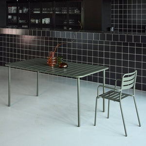 Tavolo da giardino in metallo, 6-8 posti a sedere, verde kaki