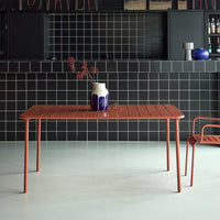 Tavolo da giardino in metallo, 6-8 posti a sedere, terracotta