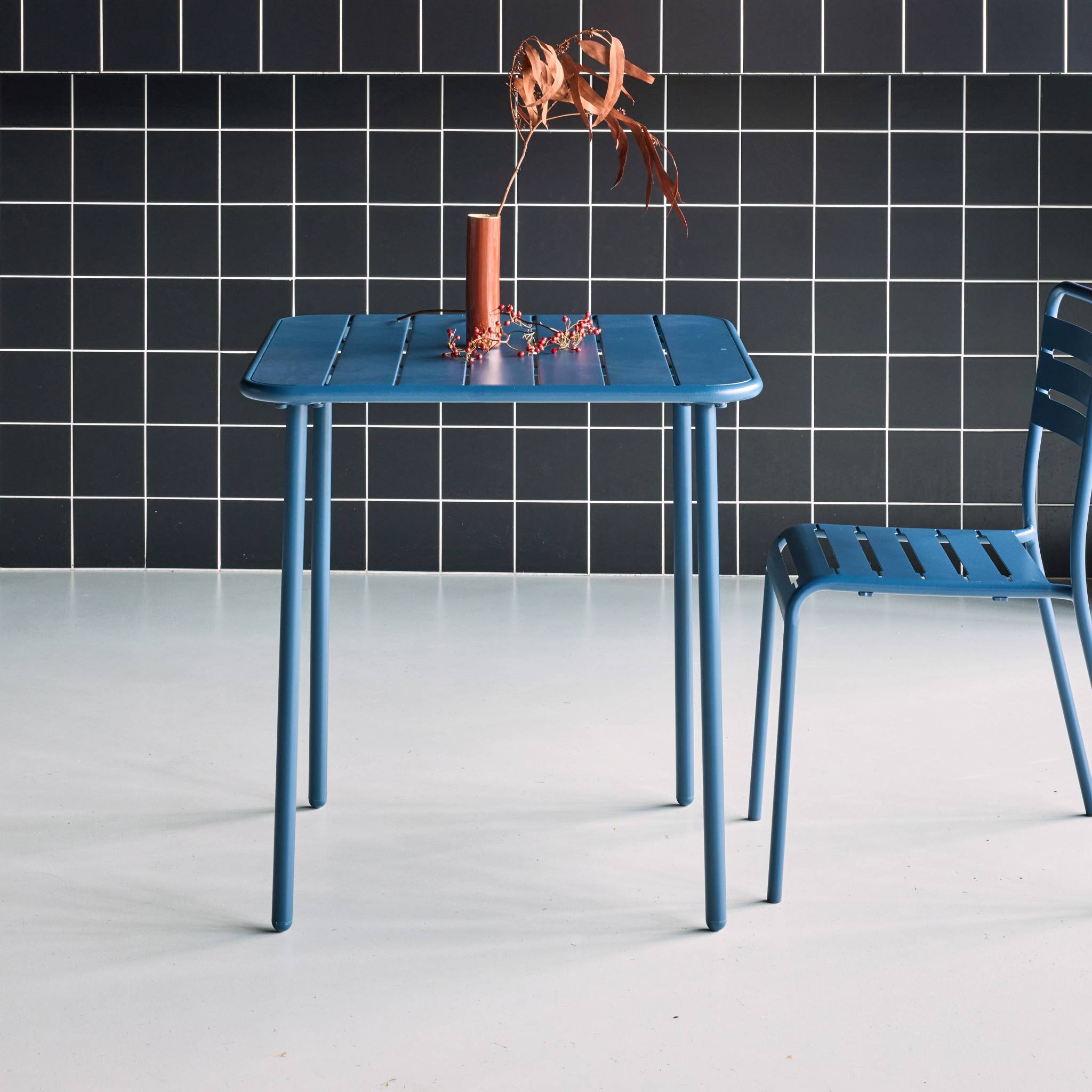 Tavolo da giardino in metallo, 2 posti, blu navy