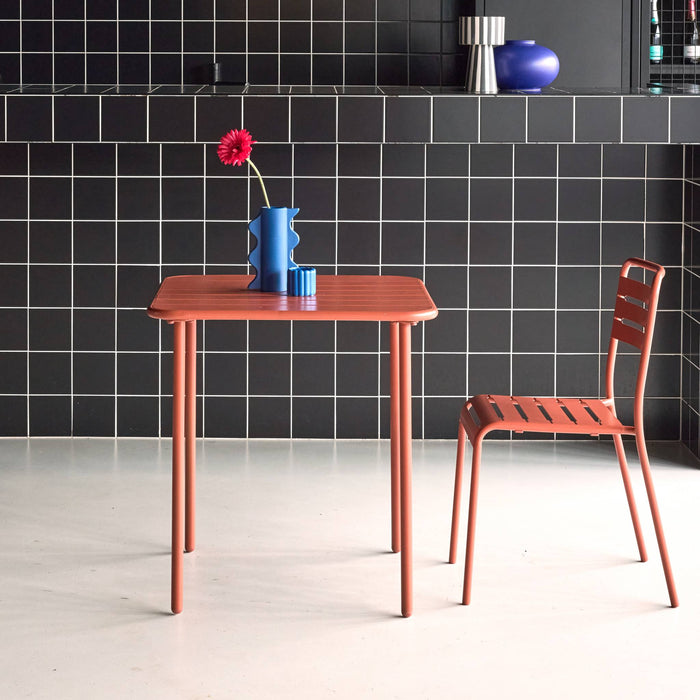 Tavolo da giardino in metallo, 2 posti, terracotta