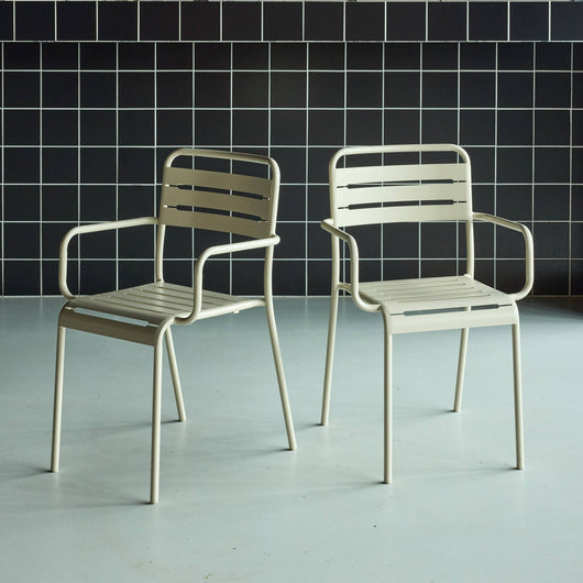 Set di 2 poltrone da giardino in acciaio, beige
