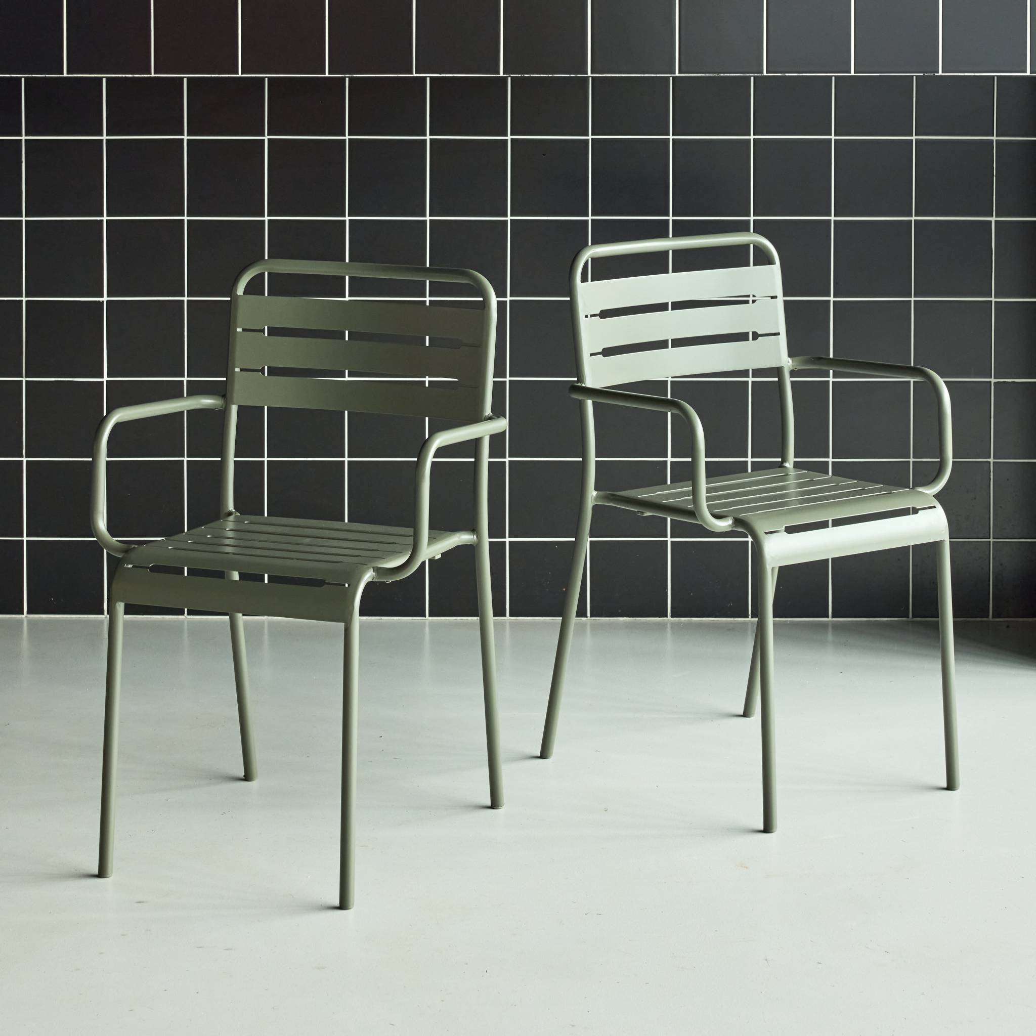 Set di 2 poltrone da giardino in acciaio, verde kaki