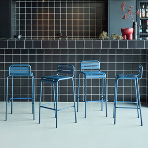 Set di 4 sedie da bar da giardino in acciaio, blu navy