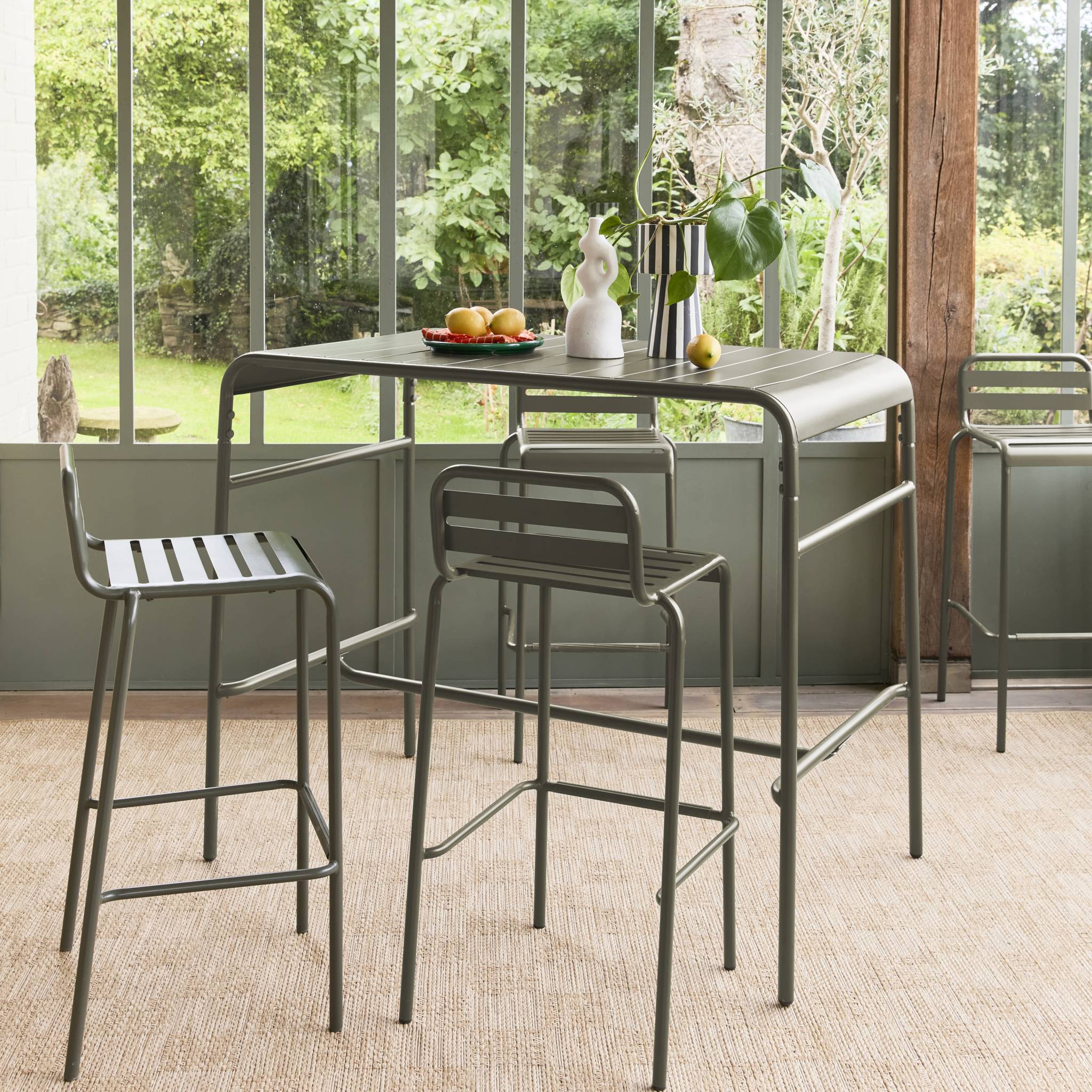 Set tavolo da giardino bistrot alto in acciaio con 4 sedie alte, verde