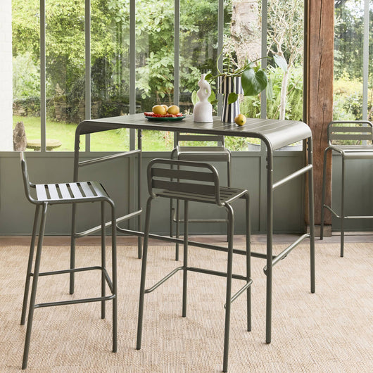 Set tavolo da giardino bistrot alto in acciaio con 4 sedie alte, verde