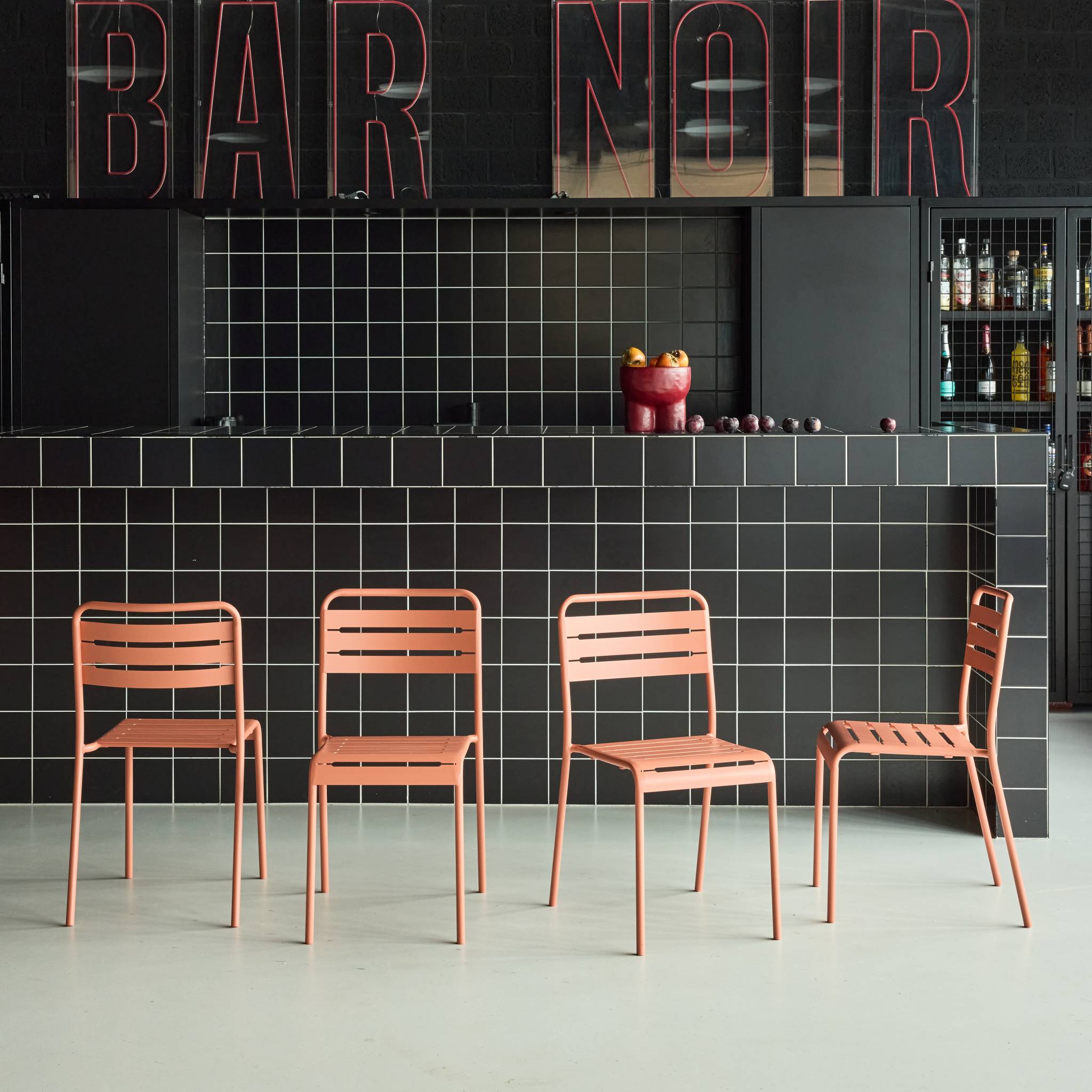 Set di 4 sedie da giardino in acciaio, rosa tostato