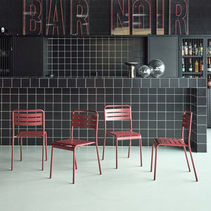 Set di 4 sedie da giardino in acciaio, terra di siena