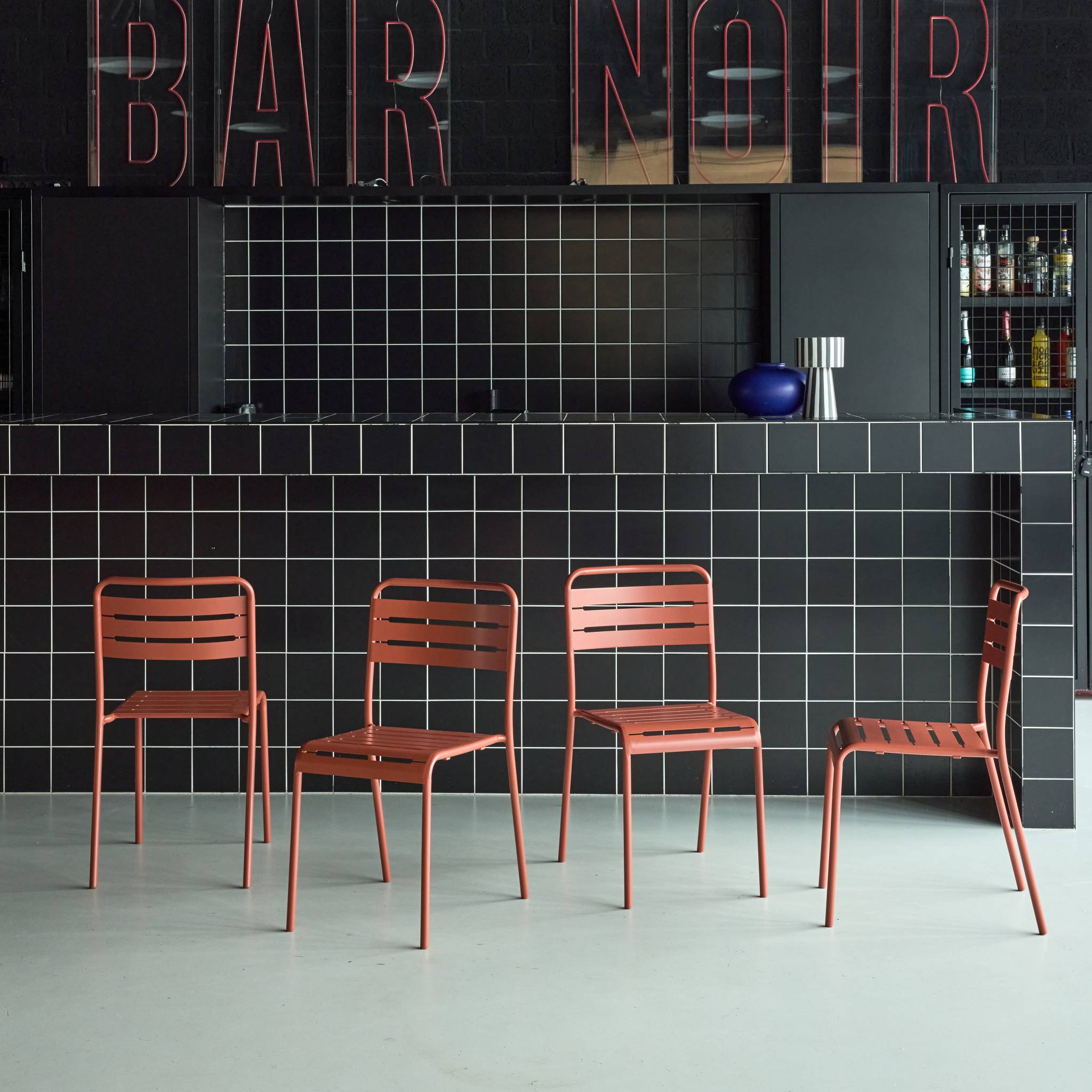 Set di 4 sedie da giardino in acciaio, terracotta