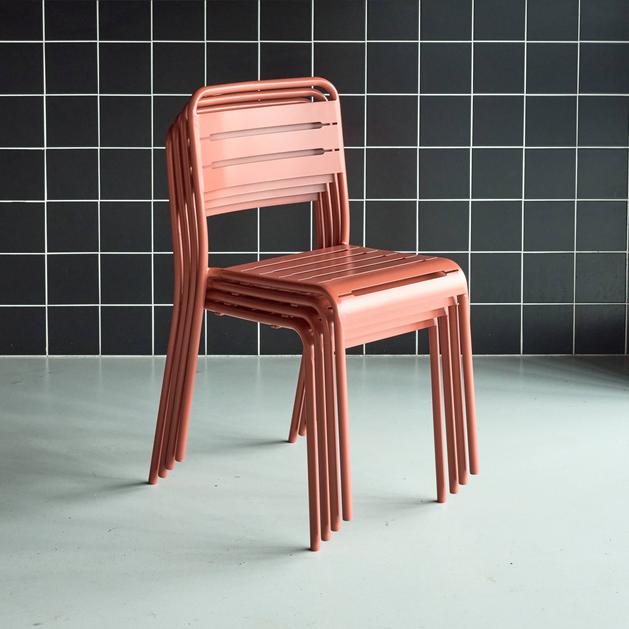 Set di 4 sedie da giardino in acciaio, terracotta