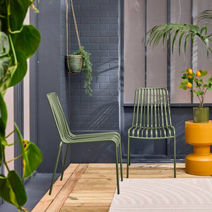 Set di due sedie da giardino impilabili in acciaio , verde kaki