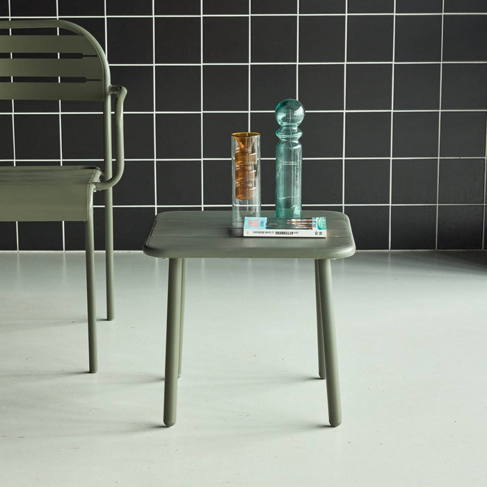 Tavolino da giardino quadrato in acciaio, verde kaki