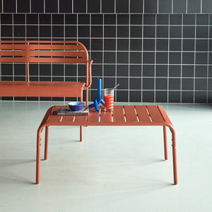 Tavolino da giardino rettangolare in acciaio, terracotta