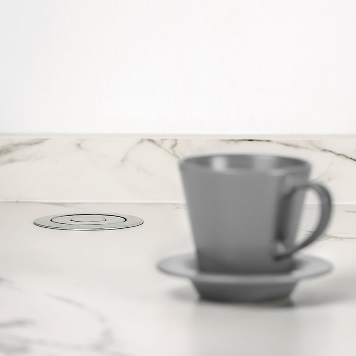 Multiconnettore estraibile Vertikal A+C, EU, Verniciato alluminio, Tecnoplastica e Alluminio.