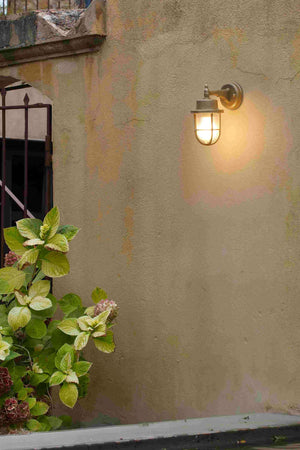 NAHIR, Lampada a Muro in Ottone per Esterni, Faro Barcelona