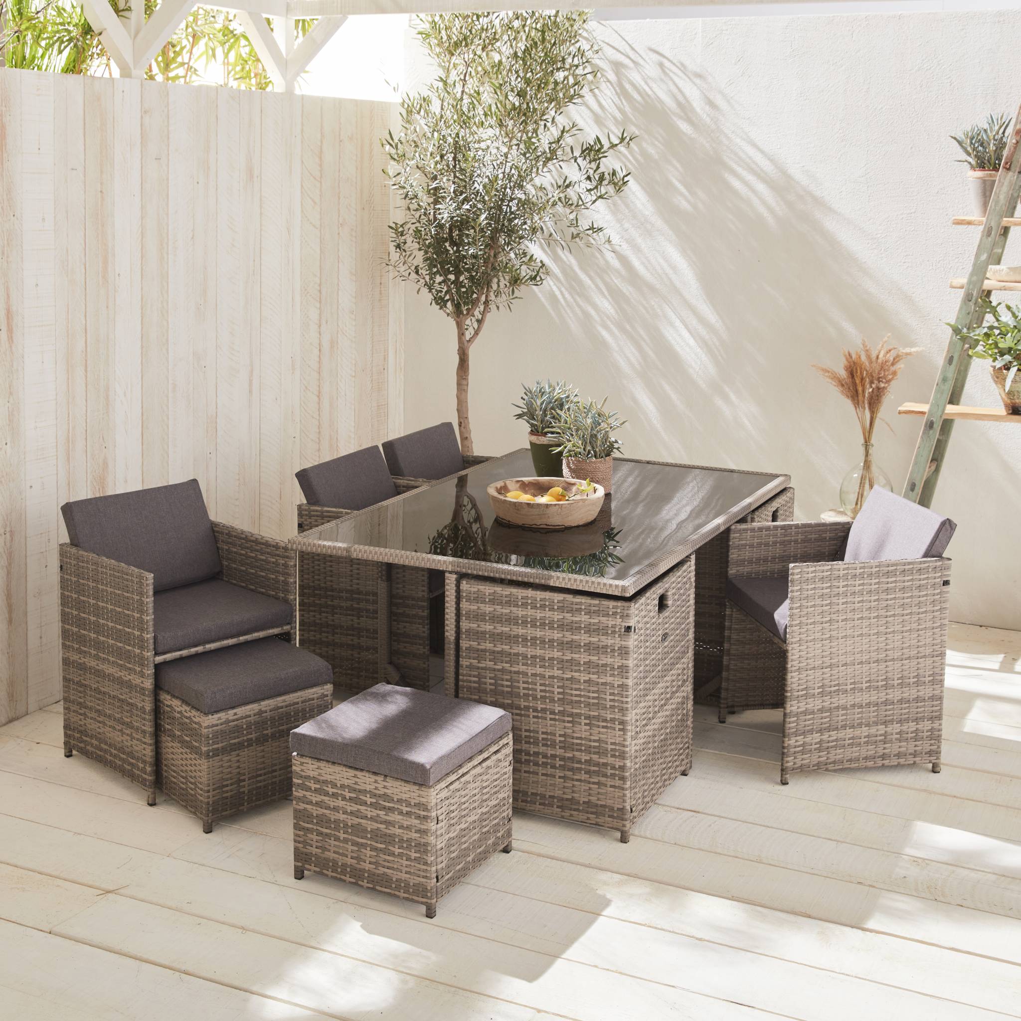 Set tavolo da giardino in resina intrecciata, 6-10 posti, scala di