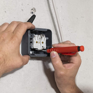 Matita meccanica tlm2 temperino integrato carta legno pietra cemento mattoni